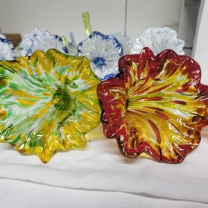 Hand sculpted glass flowers image 8