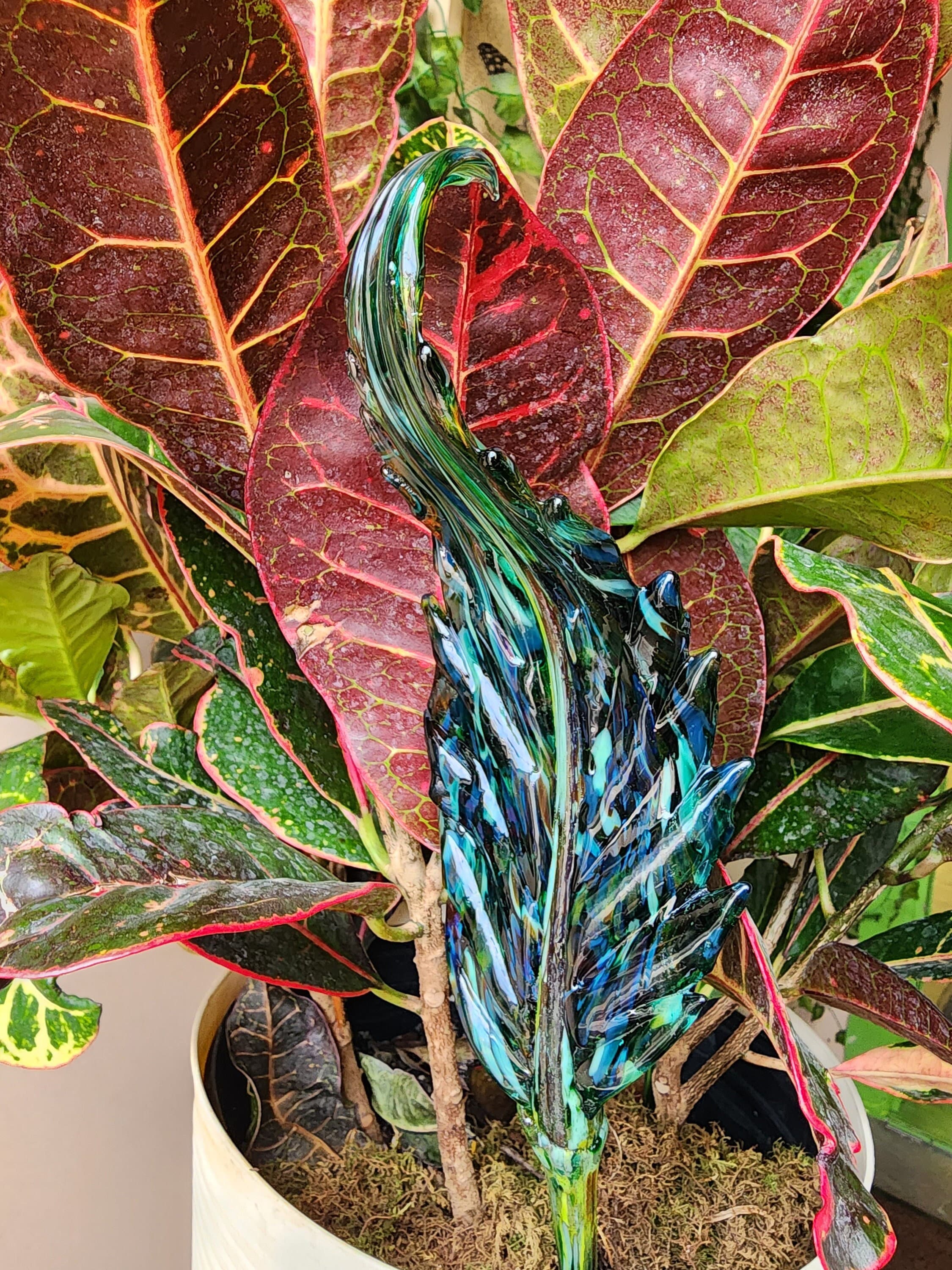 Hand Sculpted Glass Leaf: Botanical Bouquet Accent