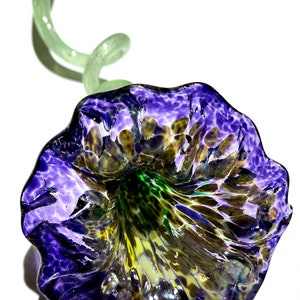 Hand sculpted glass flowers image 7