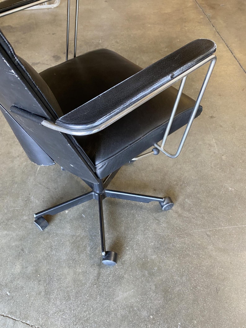 1980's Danish Modern Black and Chrome Executive Desk Chair By Kevi image 5