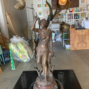 Ernest-Justin Ferrand Female Coup de Soleil Zamac Sculpture Table Lamp image 2