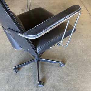 1980's Danish Modern Black and Chrome Executive Desk Chair By Kevi image 6