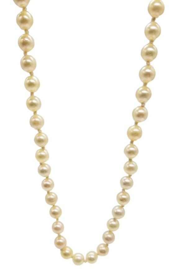 Mid Century Pearl Necklace