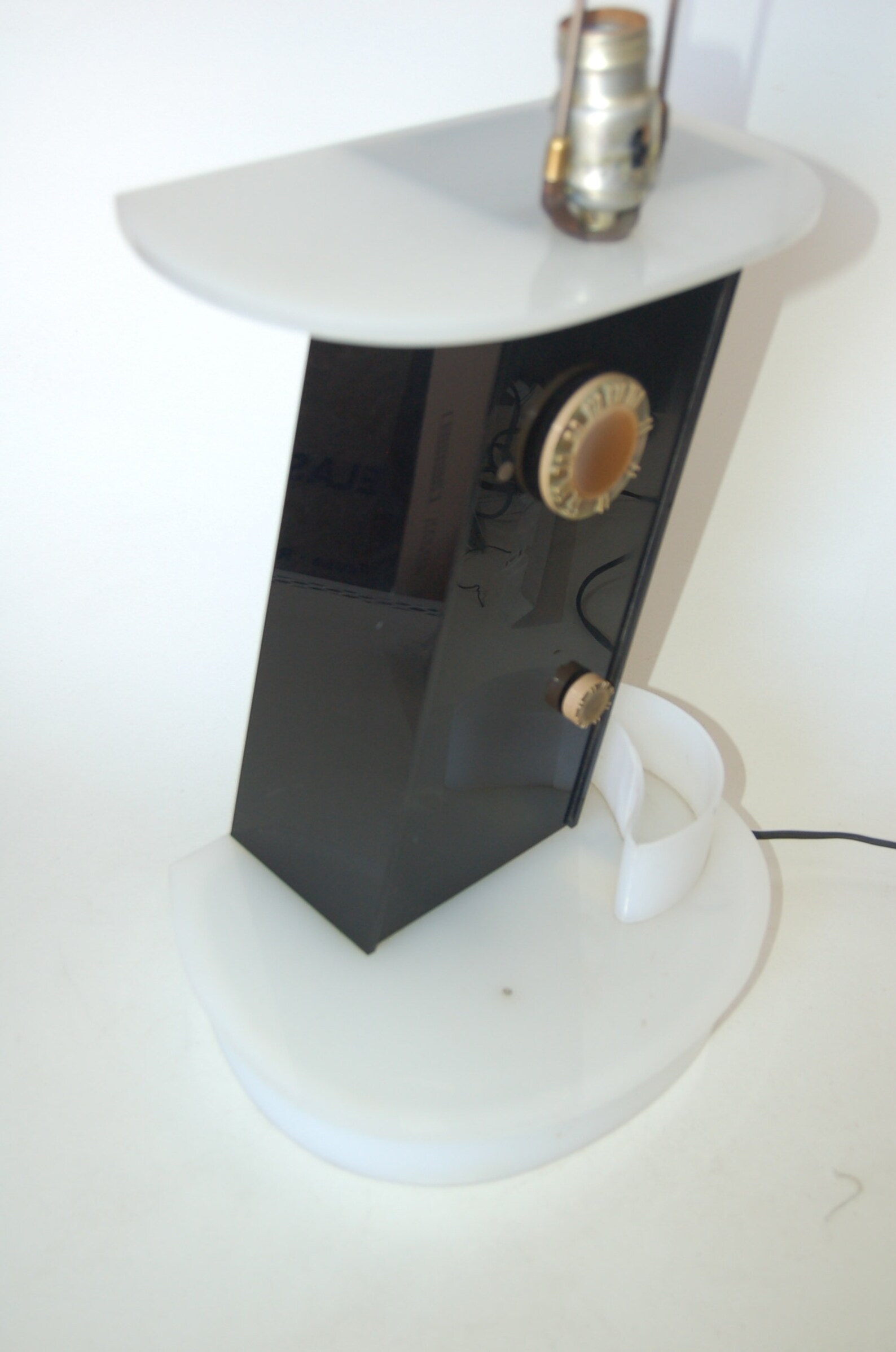 Rare Mid Century Lucite Radio Table Lamp by Moss Lighting Etsy