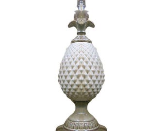Mid-Century White Ceramic Pineapple Pedestal Lamp - Single