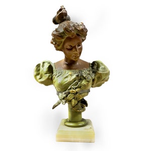 Female Victorian Summer Madame Bust w/ Marble Base image 1