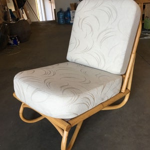 Restored Floating Rattan Lounge Chair in the Style of Paul Frankl image 5