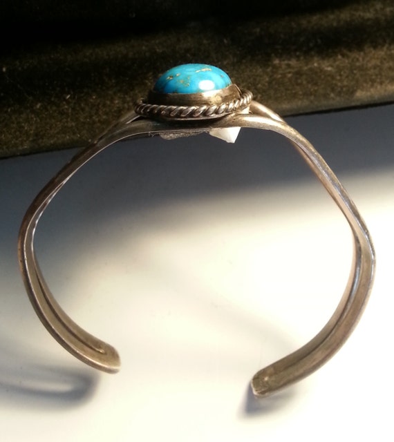 Vintage Turquoise Cabochon and Silver Bracelet - image 4