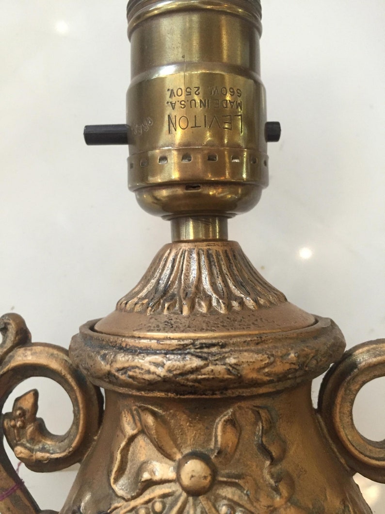 Hollywood Regency Style Goldtone Spelter Urn Table Lamp on Marble Base image 5