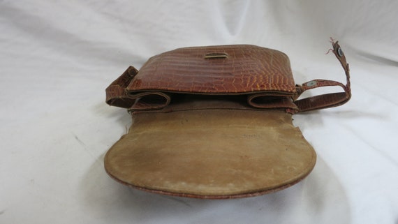 Vintage Alligator Leather Purse with Shoulder Str… - image 3