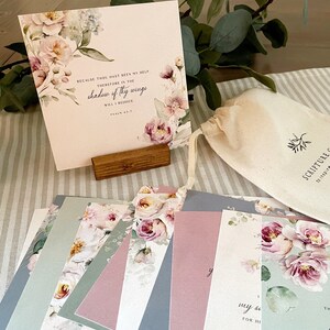 Ensemble de cartes d'écriture florale