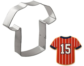 T-Shirt Jersey Scrubs 4'' Cookie Cutter Metal Sports Party | Cookie Cutters