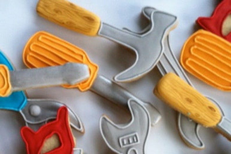 Hand Saw Cookie Cutter 5'' Tool Metal Construction Father's Day Construction Father's Day Cookie Cutters image 7