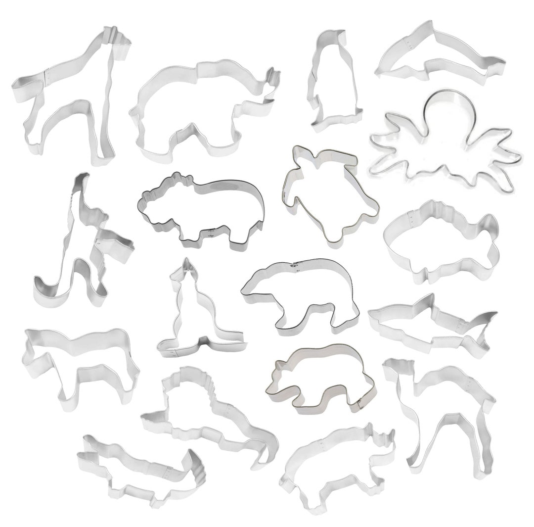 18 Piece Zoo Animal Cookie Cutter Set Metal Safari Birthday Party