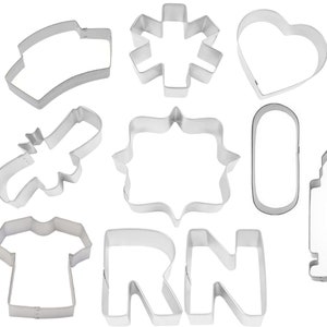 12 Piece Mary Poppins Cookie Cutter Set