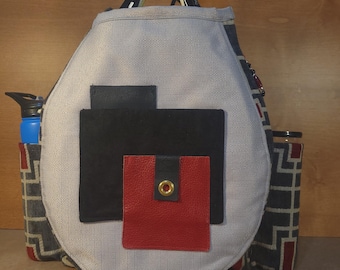 Item #17-8 - Tennis Bag