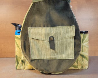 Item #17-11 - Tennis Bag