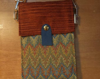 Item #16-42- Cross Body Cellphone Purse