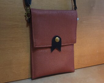 Item #16-15 - Cross Body Cellphone Purse