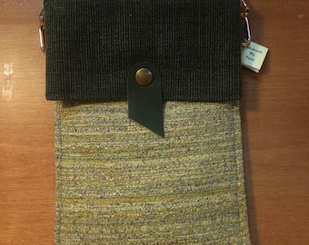 Item #16-56 - Cross Body Cellphone Purse