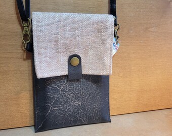 Item #16-16 - Cross Body Cellphone Purse