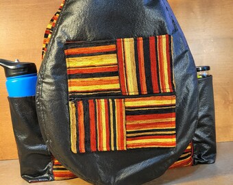 Item #17-8 - Tennis Bag