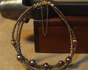 Item #1-25 - Freshwater Pearls - Bracelet