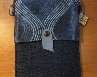 Item #16-46- Cross Body Cellphone Purse