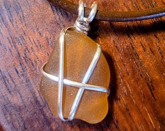 ADJUSTABLE NECKLACES