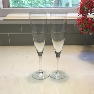 Vintage Crystal Champagne Flutes - set of 2 - Toasting Flutes, Vintage Flutes, Champagne Glasses, Vintage Wedding, Toasting Glasses, Optic