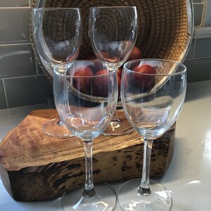 Vintage Crysal Wine Glasses - Set of 4 - Faceted Stem Wine Glasses - Vintage Goblets - Antique Water Goblets - Antique Wine Glasses