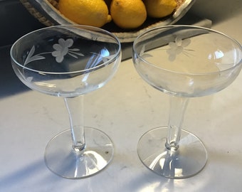 Vintage Etched Crystal Hollow Stem Champagne Coupes Set of 2 | Toasting Coupes | Champagne Glasses | Champagne Flutes | Toasting Flutes