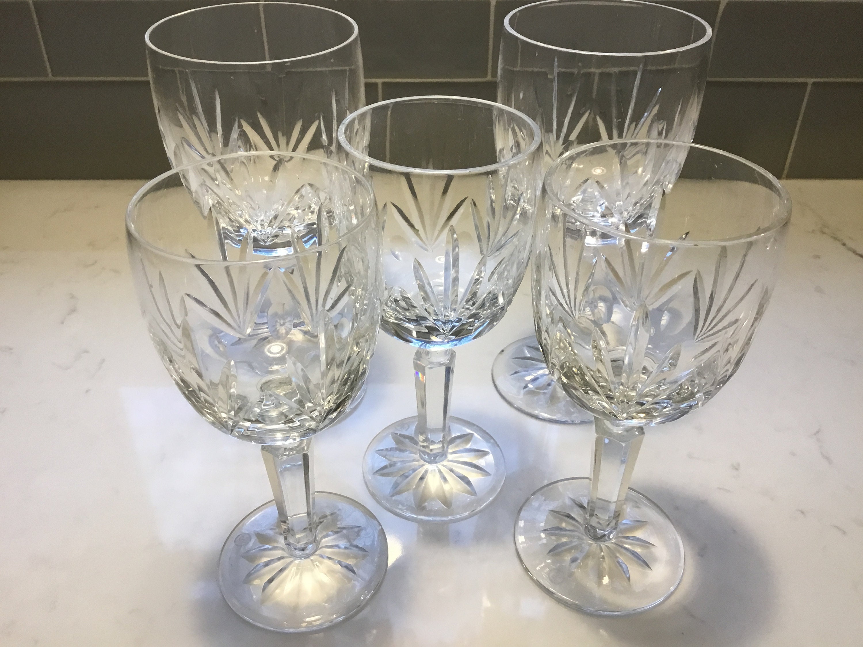 Set of 5 Lenox stemless wine/water glasses Bubble Bottom