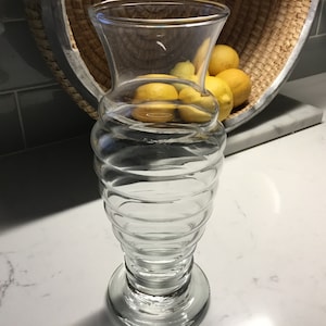 Vintage Hand-Blown ribbed crystal flower vase - Vintage Vase - Antique Vase - Flower Vase - crystal Vase - Unique Vase