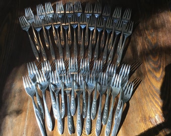 Vintage Mid-Century Forks - set of 40 - Antique Flatware - Vintage Silverware - Restaurant Forks - Vintage Forks -  Antique Silverware