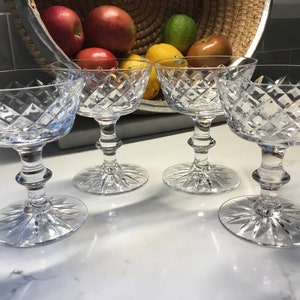 Vintage cut Crystal Champagne Coupes or Tall Sorbets - Set of 4 - Antique Champagne Coupes - Vintage Champagne glasses - Sorbet Dish