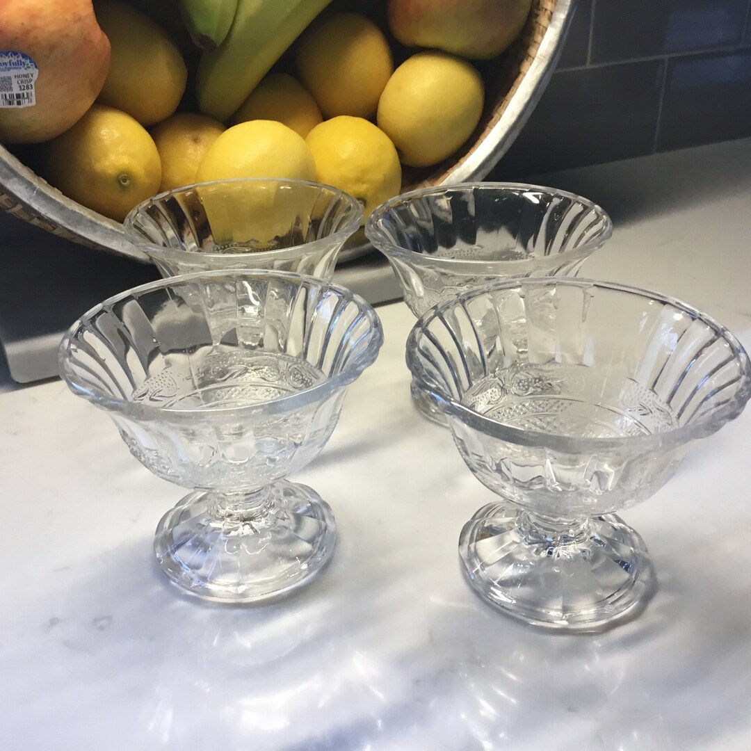 Vintage Pressed Glass Dessert Bowls Fruit Bowls or Pudding Etsy