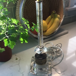 Vintage Crystal and Brass Lamp - Vintage Crystal Lamp - Antique Crystal Lamp - Vintage Brass Lamp - Antique Brass Lamp - Bedside Lamp