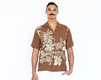 NinthIsle Broderie personnalisée disponible, fabriquée à Hawaï Tortues et fougères super douces Aloha Shirt Resort Porter jusqu'à 7XL Cadeaux faits à la main en vrac
