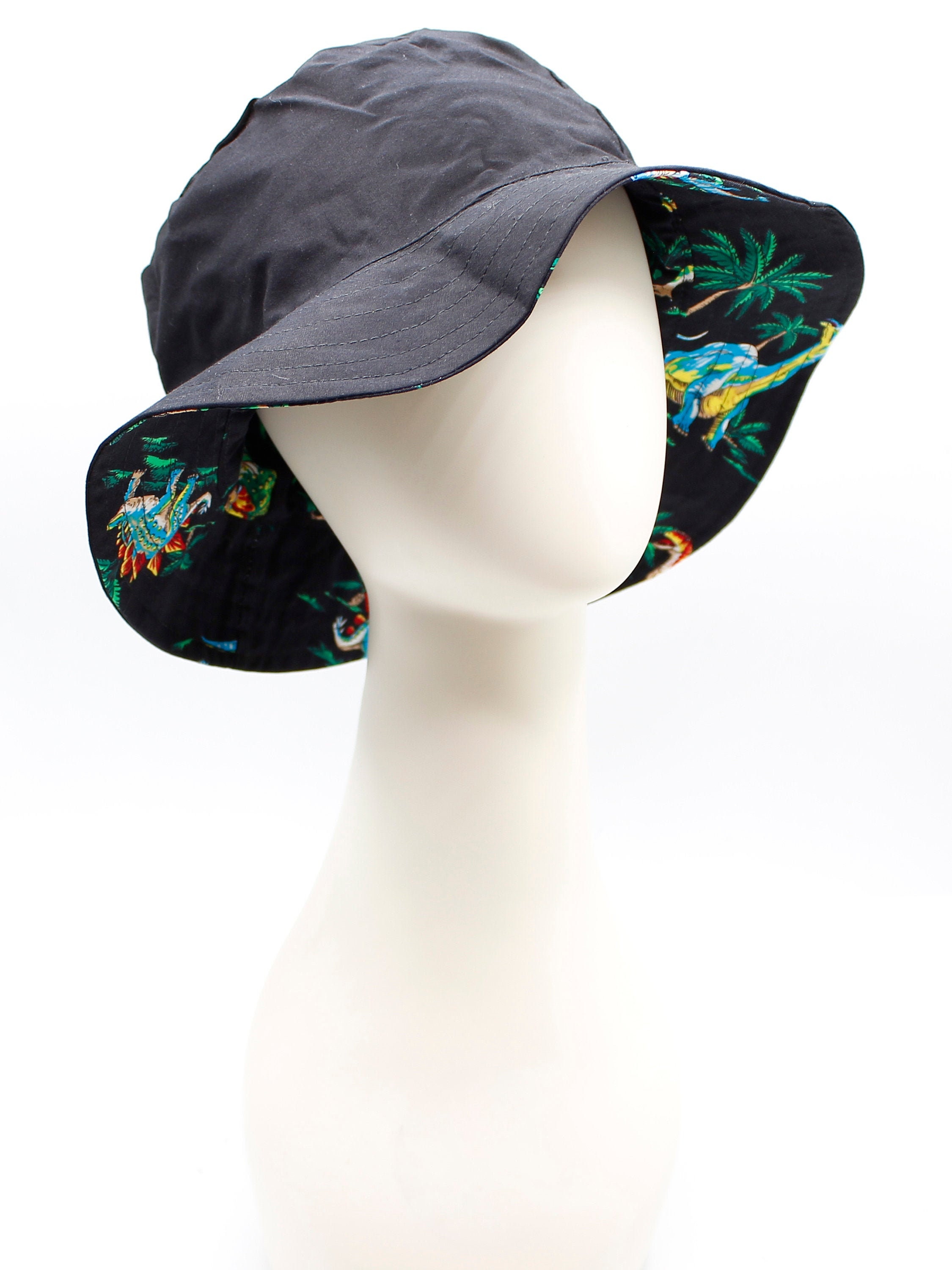 Reversible Lightweight Hawaiian Design 