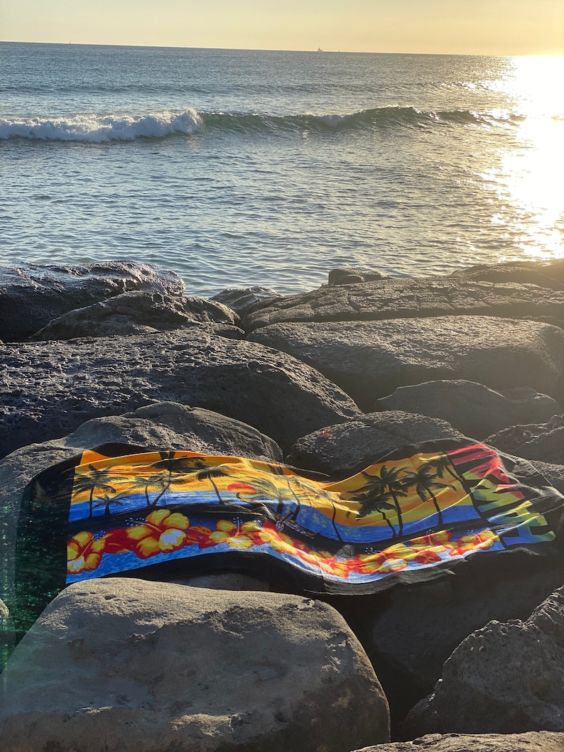 NinthIsle Beach Towel - Thumbnail 4