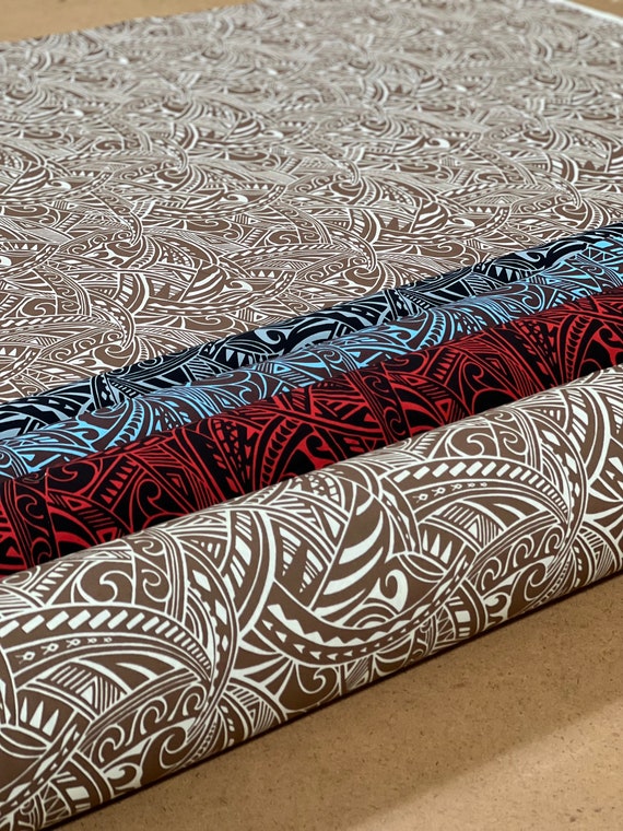 レトロ・ポリネシアの伝統的な模様のアート布(タバ布) タパとは、フィジーで古くから伝わる伝統的な柄のことです