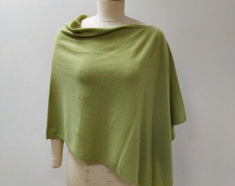 Weeping Willow  Luxurious Pure Cashmere Knitted Poncho. Feminine Cozy Handmade 100% Cashmere Scarf Neck Warmer (green~3)