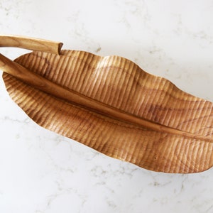 Extra Large Carved Wood Banana Leaf Bowl || Fruit Bowl || Table Centerpiece