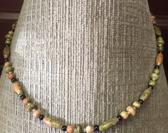 Unakite and Black Onyx 15 inch Choker Length Necklace