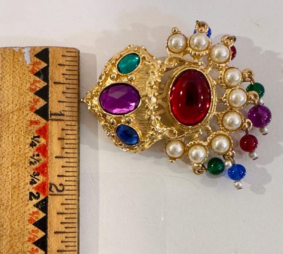 Vintage Kenneth Jay Lane Brooch: Regal Rhinestone… - image 7