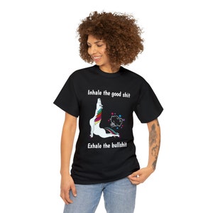 Inhale the good sh * t Einhorn Baumwolle Unisex T-Shirt