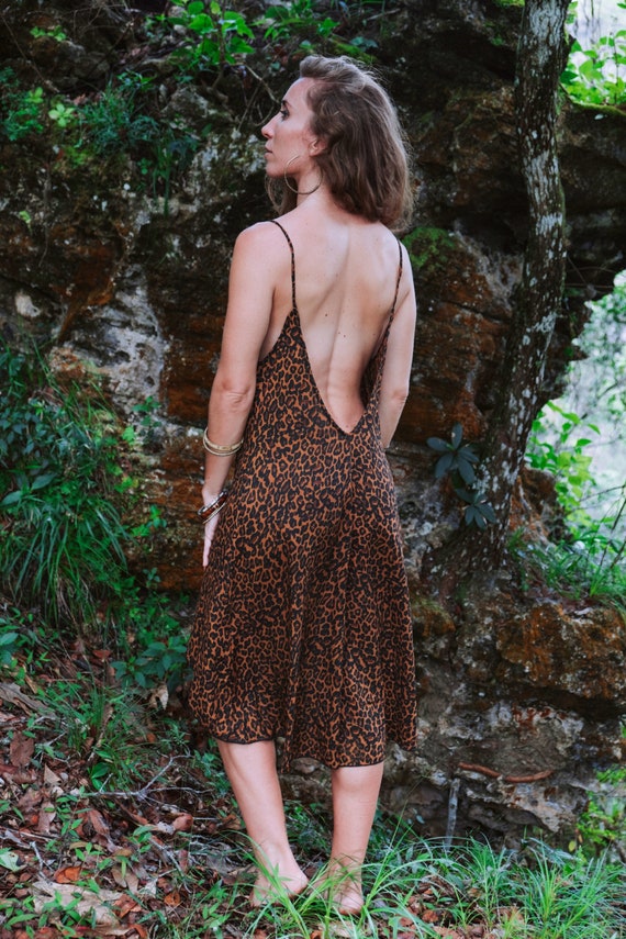 Robe Midi bohème - Robe dos-nu - Robe courte été - Imprimé léopard - Vêtements bohèmes - Vêtements festival