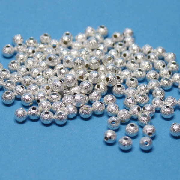 50 x Stardust Perle, ca. 4 mm, silberfarben, Metall
