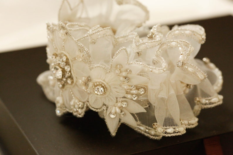 Heirloom Garters Custom bridal Garter Bridal Garter Set Wedding Garter Set Style Sunflower Beaded Bridal garter set Designer Garters